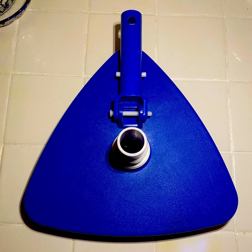 💦AQUA💦 WEIGHTED TRIANGULAR SWIMMING POOL VACUUM HEAD EUC❣️